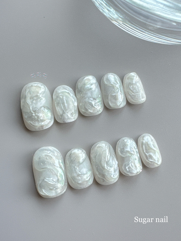 ネイルチップ✳︎ホワイト うるうる ぷっくりネイル / ブライダル 成人式 前撮り 1枚目の画像