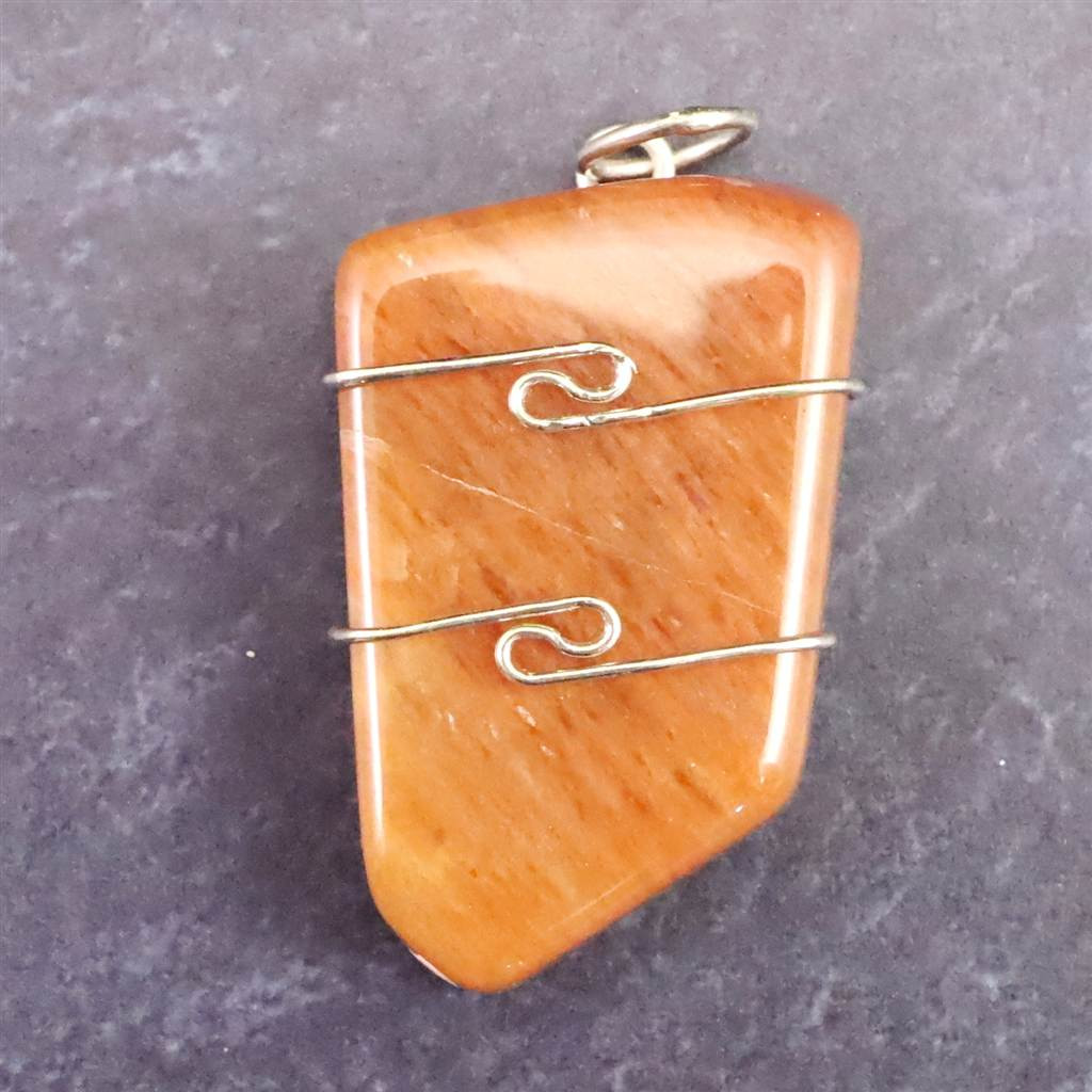 H&E社 サチャロカローズ アゼツライト（AZOZEO)  タンブル　ペンダント 9.1g #95285