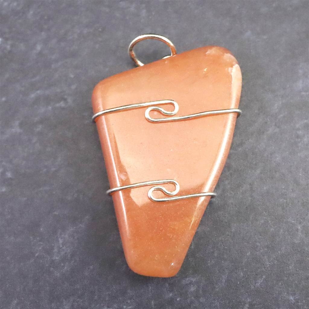 H&E社 サチャロカローズ アゼツライト（AZOZEO)  タンブル　ペンダント 7.9g #83807