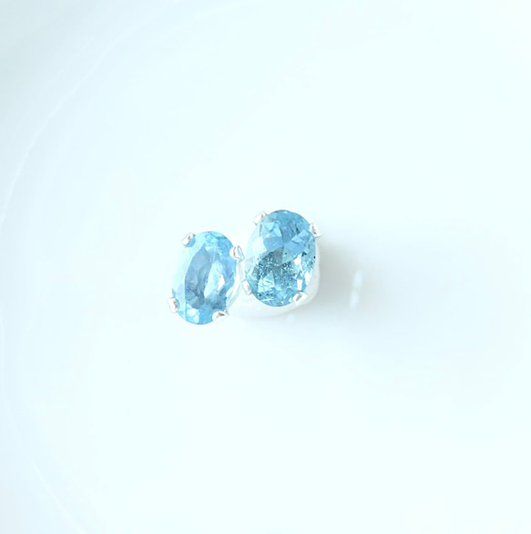 〈Silver925〉アクアマリンのオーバルカットピアス 2枚目の画像