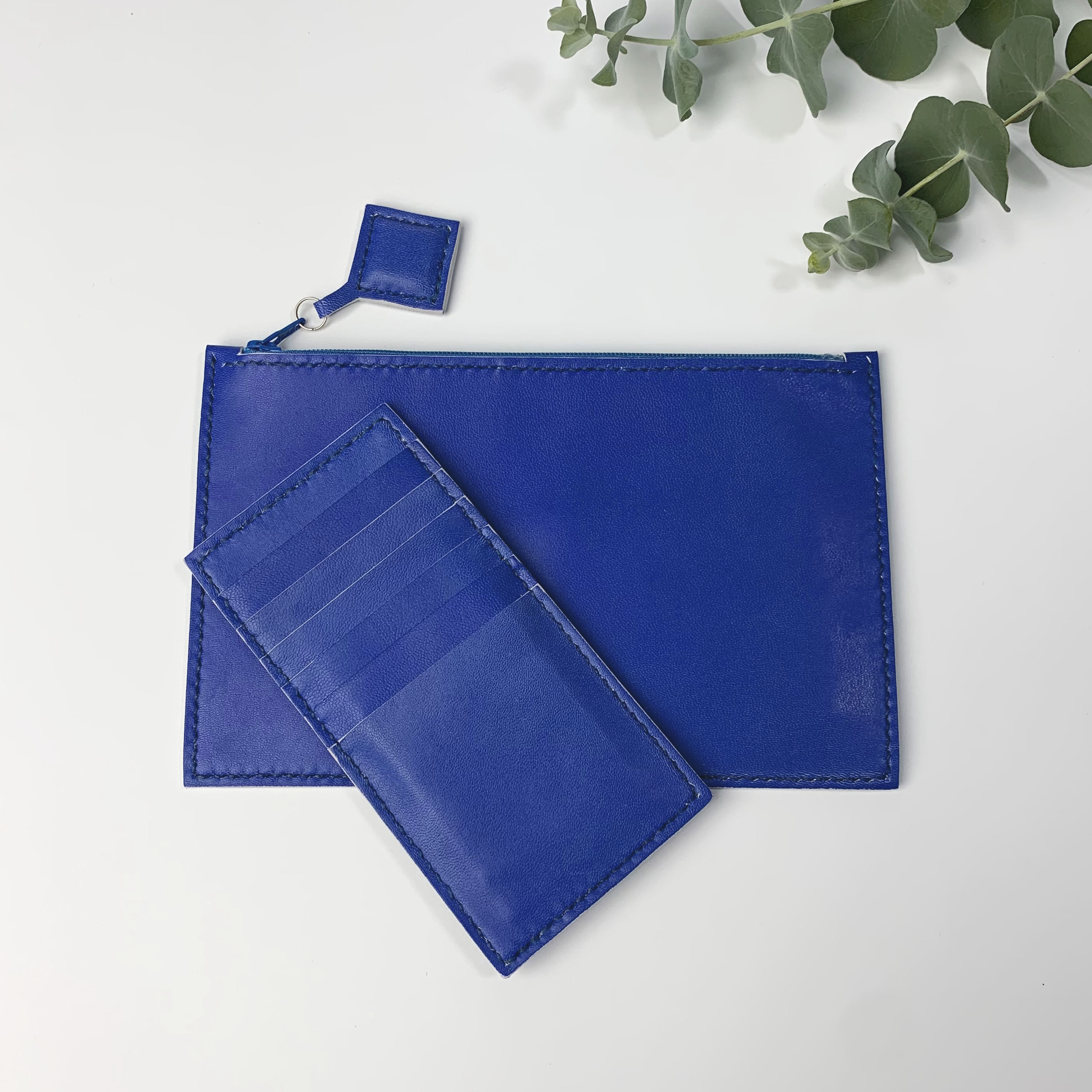 本革(青)　診察券+お薬手帳.母子手帳入れ