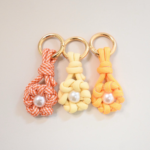 お花パラコードキーホルダー付き カフェリード パラコードリード 犬用