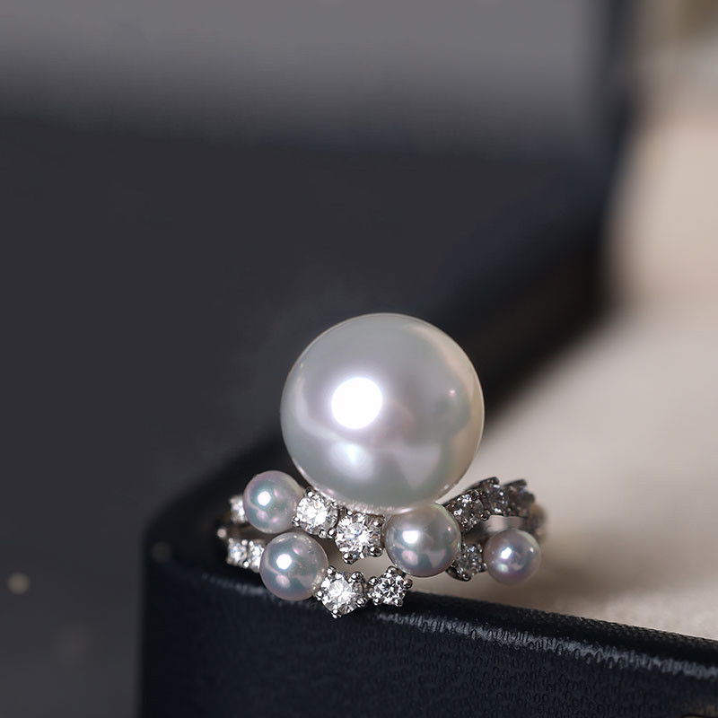 [ヘイズジュエリー] 18Kホワイトゴールド スノーダンスデザイン 10-11mm 天然南洋白蝶真珠 天然ダイヤモンドリング ク