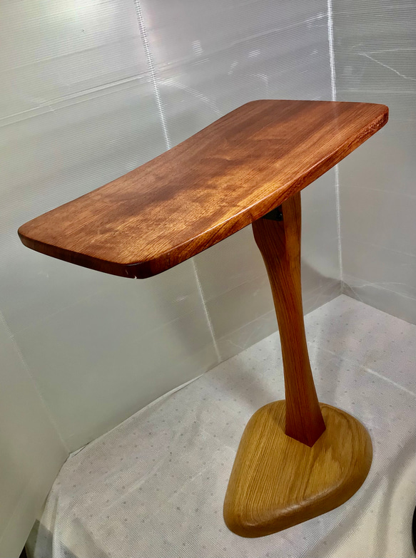 天然木　ブビンガ材　サイドテーブル　折り畳み式　手造り　一点物 天然木ブビンガ材サイドテーブル折り畳み式手造り一点物