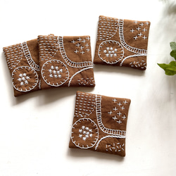 ウォルナットブラウン×ホワイト　北欧風⭐︎刺し子刺繍コースター(1枚) embroidery coaster 5枚目の画像