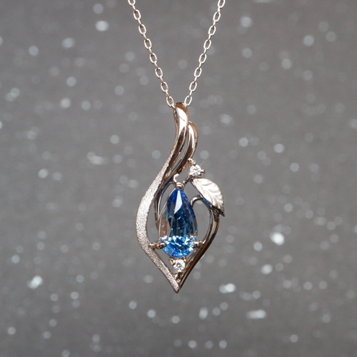 ◆サファイア・Pt 900◆ペンダントトップ◆プラチナ900◆ 楽天市場】プラチナ(Pt900)ブルーサファイアペンダントトップ