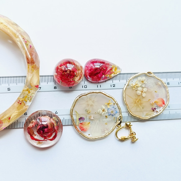 5周記念福袋SALE　〜ピーチカラーのフラワーアクセサリー5点セット〜　薔薇　紫陽花　桜　クリア　レジン　花　ピンク桃 14枚目の画像
