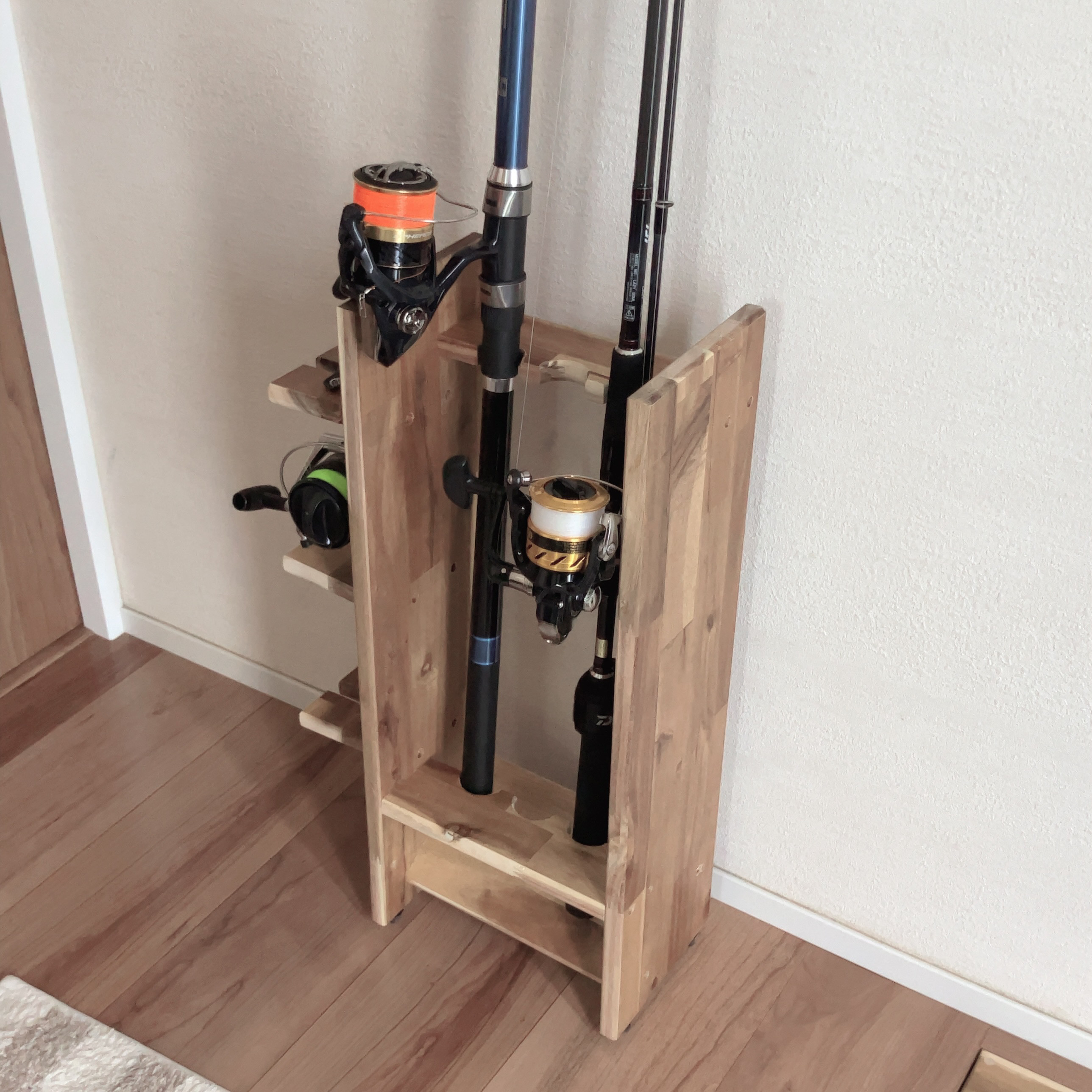 fishing shelf 釣竿とリール置き