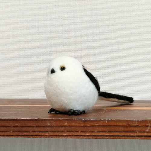 完成品］シマエナガ 首傾げ 羊毛フェルト 羊毛フェルト クリぱん 通販