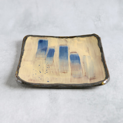 靛藍線描彩繪陶瓷方盤 第2張的照片