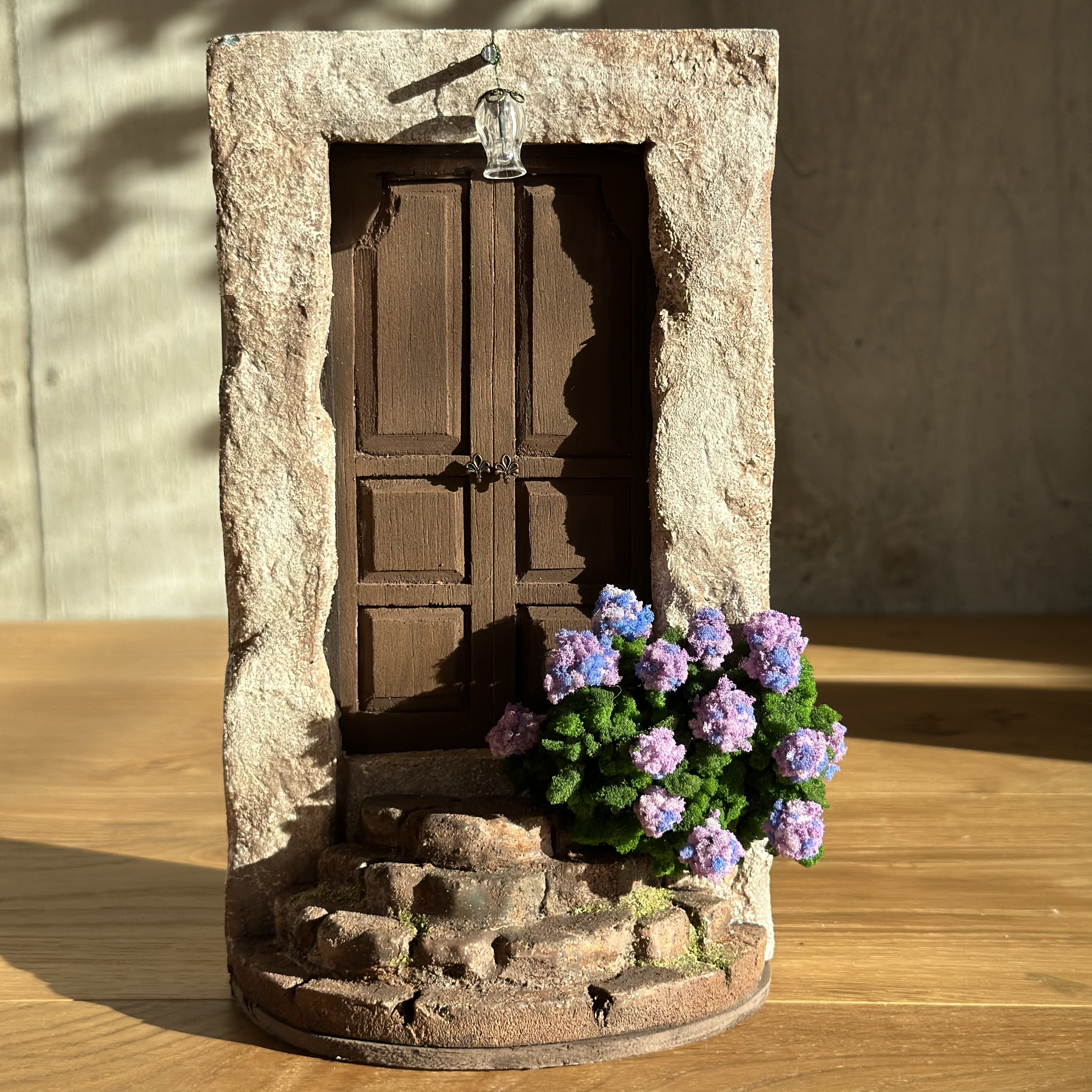 石畳の階段と木の扉 (受注製作）