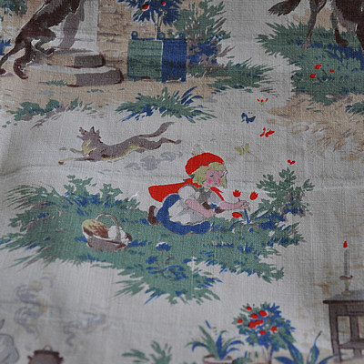 レア♪ご紹介限り【仏ヴィンテージ】オオカミと赤ずきんちゃんの童話コットン