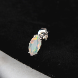 宝石質 エチオピア産 オパール マーキスカットのポストピアス silver925　10月誕生石 6枚目の画像