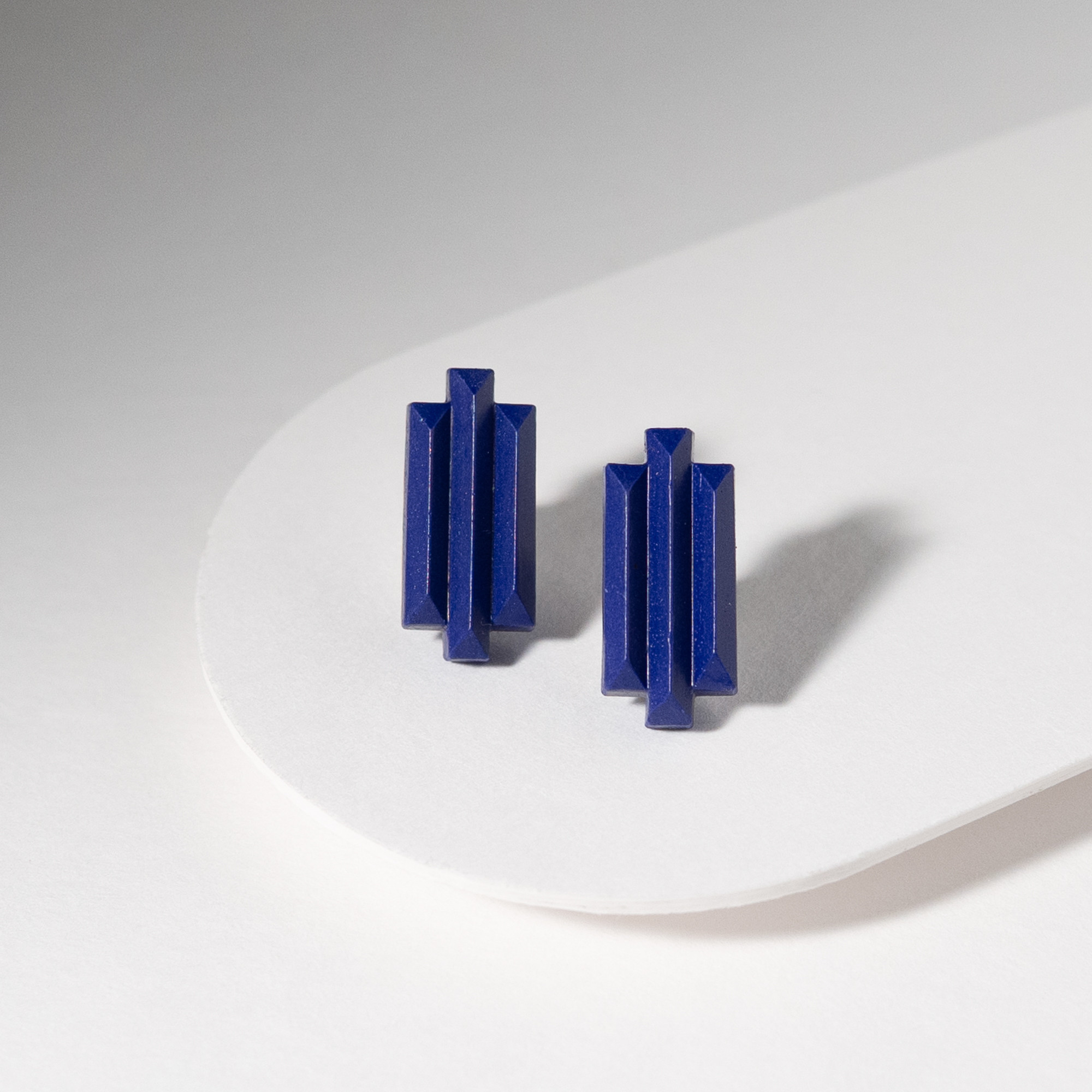 Solid.04 ピアス（イヤリング変更可）ルリイロ - Sculptural Jewelry