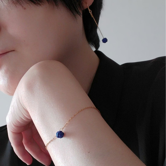 極細 水引 ブレスレット ミニマム6㎜一粒 木苺色 侍藍 天鵞絨