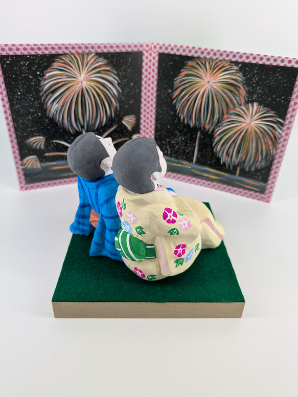 花火大会のひととき 3枚目の画像