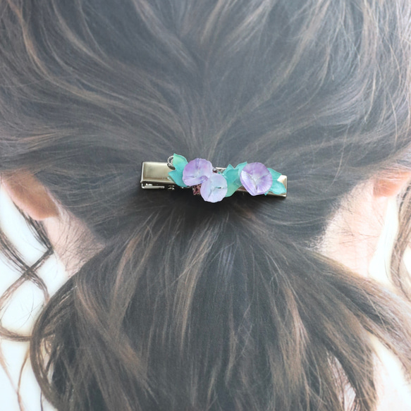 朝顔（あさがお）とビジューのピアス/イヤリング　パープル 12枚目の画像