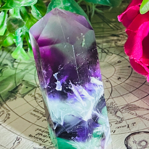 エンジェルフェザー✿*:・　フローライト　マルチカラー　蛍石　ポイント エンジェルフェザー フローライト マルチカラー 蛍石 ポイント 原石