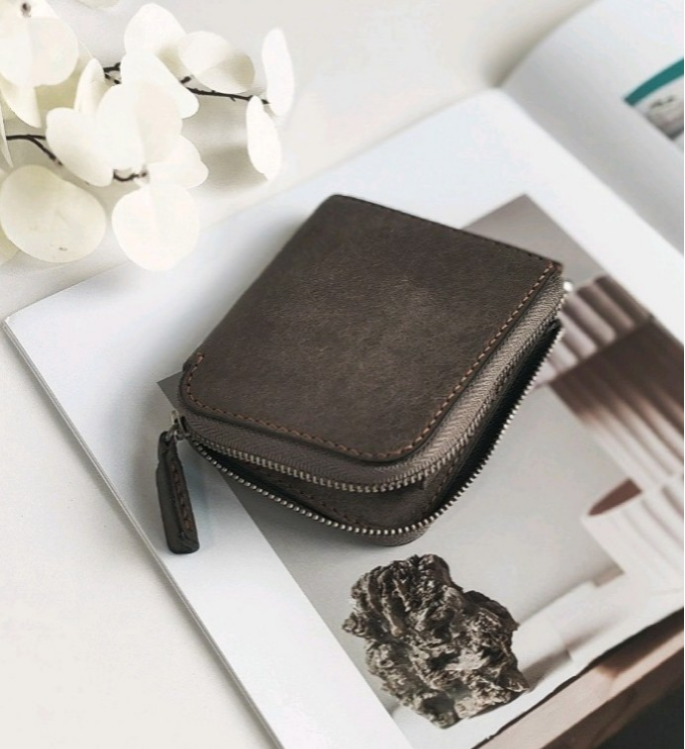 子象モチーフの小さいL字財布 グレー