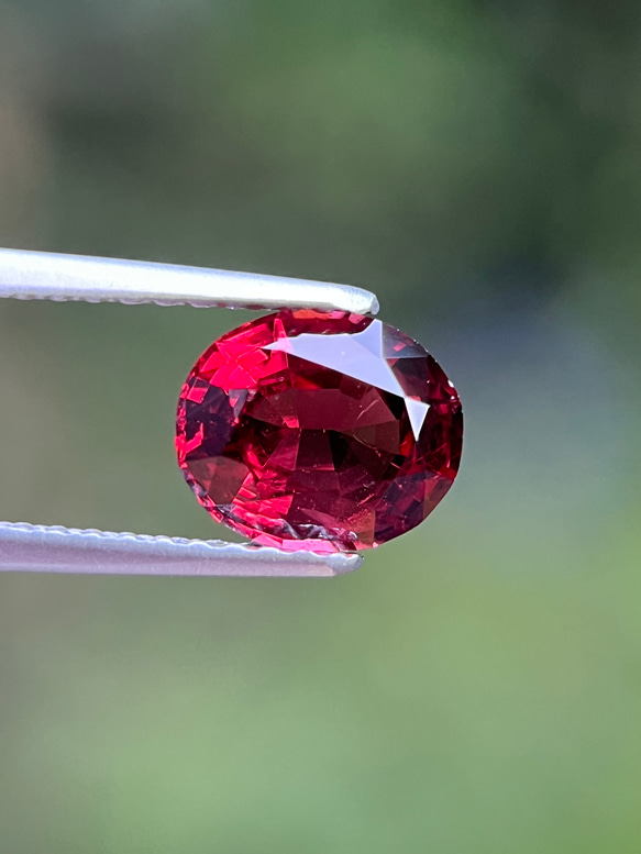 ロードライトガーネットルース非加熱天然1.3ctRhodolite Garnet