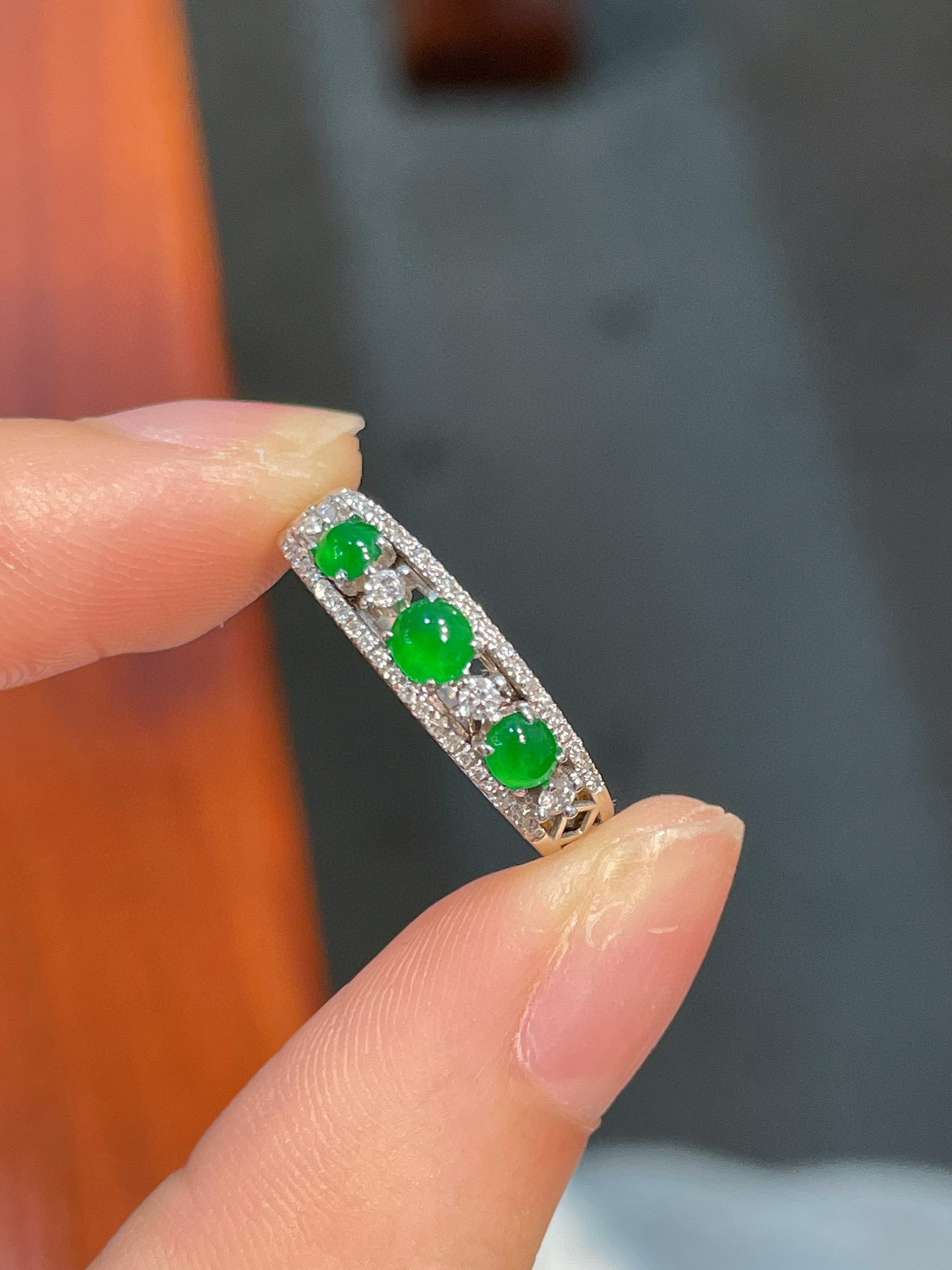 「翡翠」K18 天然ヒスイ　天然ダイヤモンド　上品　忍耐　5月誕生石 本翡翠　A貨　リング 25/7/6 陽緑