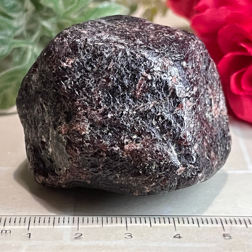 実りの象徴✨ アルマンディンガーネット 握り石 原石 タンブル 天然石