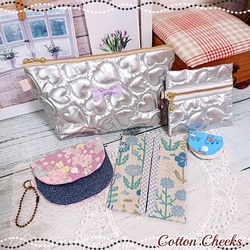 ✨SUMMER SALE✨ 【シルバー】ハートキルト・チャームポーチ など  *5点セット* 1枚目の画像