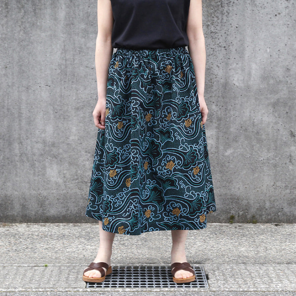 アフリカ布のギャザースカート（ リーフ ）アフリカンプリント