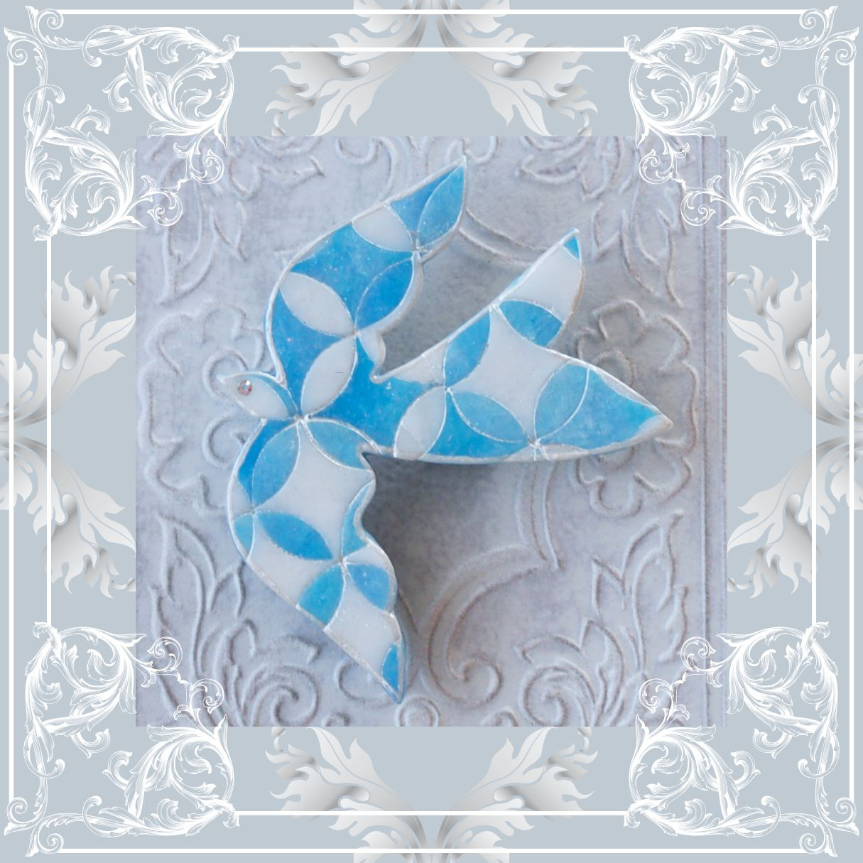 七宝柄切り絵の鳥ブローチ＊空色＊