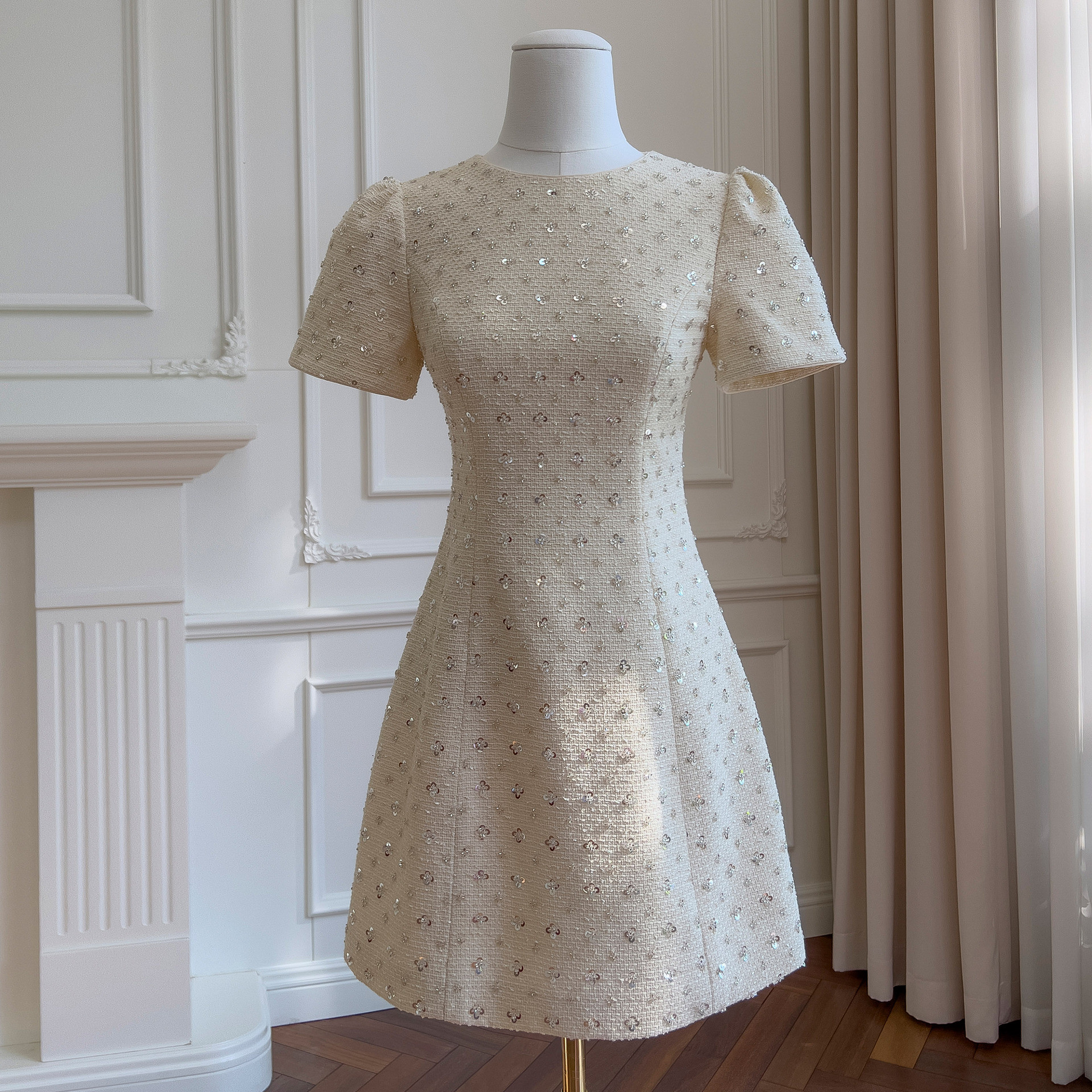 ドレス パーティー ウェディングドレス ショート丈 ワンピース プリンセス 白 上品 韓国風 お呼ばれ 69255