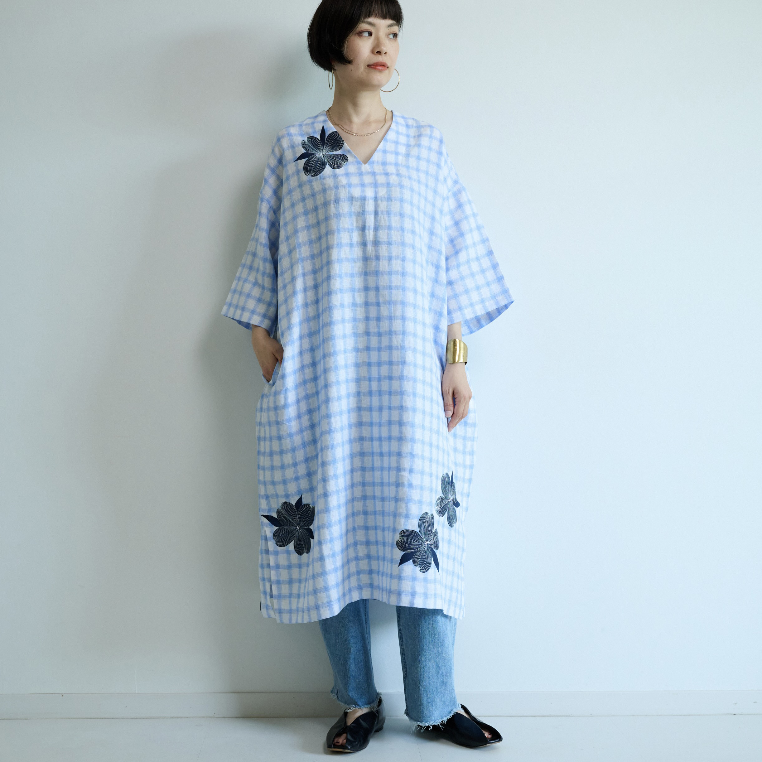 チェックリネン・カフタンワンピース　ハナミズキ