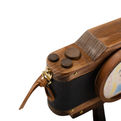 【7月限定特典付き】ヴィンテージカメラ風写真立て｜ウォルナット×ブラックレザー｜三脚・ストラップ付き 6枚目の画像