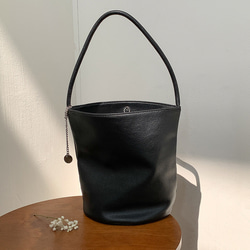 ブレディー カルダー 巾着 黒 キャンパス レザー バケツ ワンショルダー 2025年最新】brady calderの人気アイテム - メルカリ