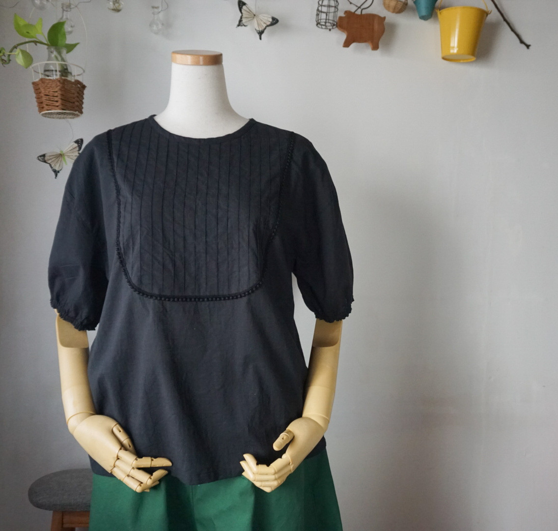 クラシカル調5分袖プルオーバー(黒col)