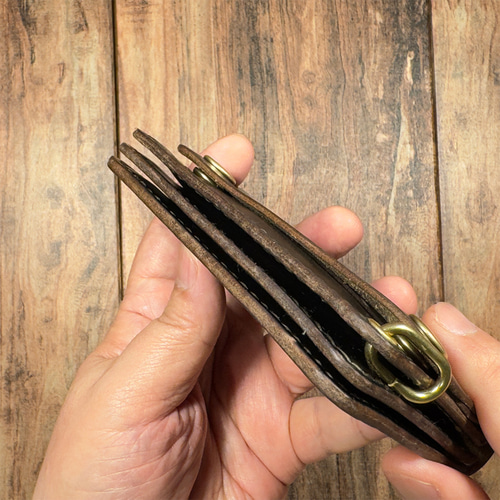 【ブラック茶芯】手縫いショートトラッカーウォレット（クロムエクセル使用） ブラック茶芯】手縫いショートトラッカーウォレット（クロム