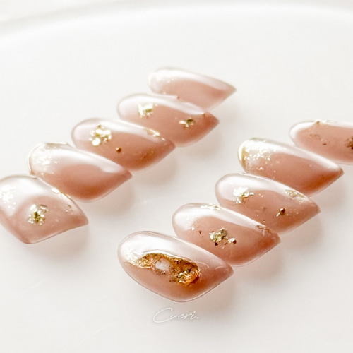 クラッシュホロフラワー × マグネット ネイルチップ | くすみピンク
