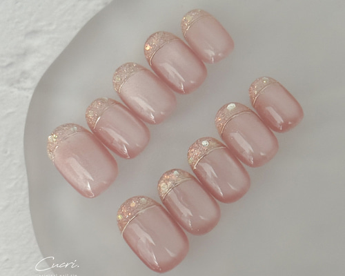 ネイルチップニュアンスマグネットマーメイド幻想ぷっくりオーロラ934 ネイルチップニュアンスマグネットマーメイド幻想ぷっくり