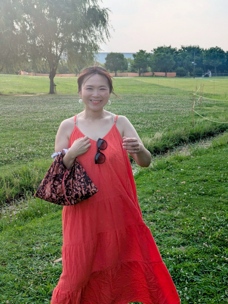 草木染め リバーシブルあずま袋 唐草模様 花柄 朱色×黒色・ ブロックプリント・コットン100%