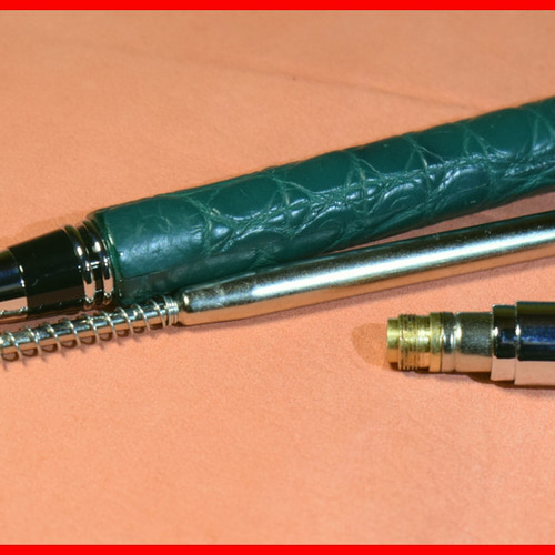 革巻軸筆記具 手作りクロコダイルのボールペン (グリーン) ペン・筆記