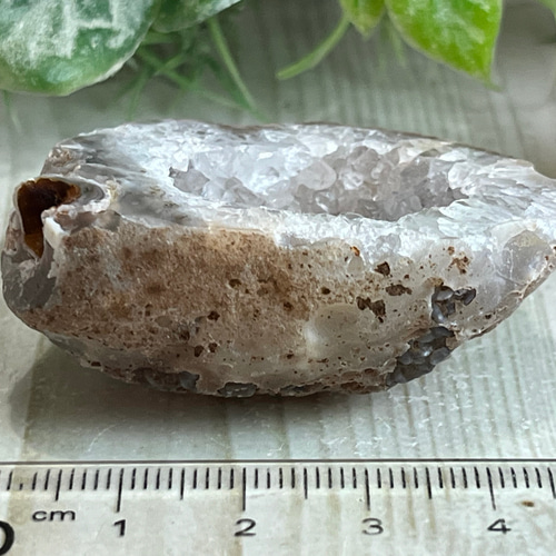 キラキラ晶洞✨ レース瑪瑙 アゲート 龍穴ジオード 原石 ラフストーン