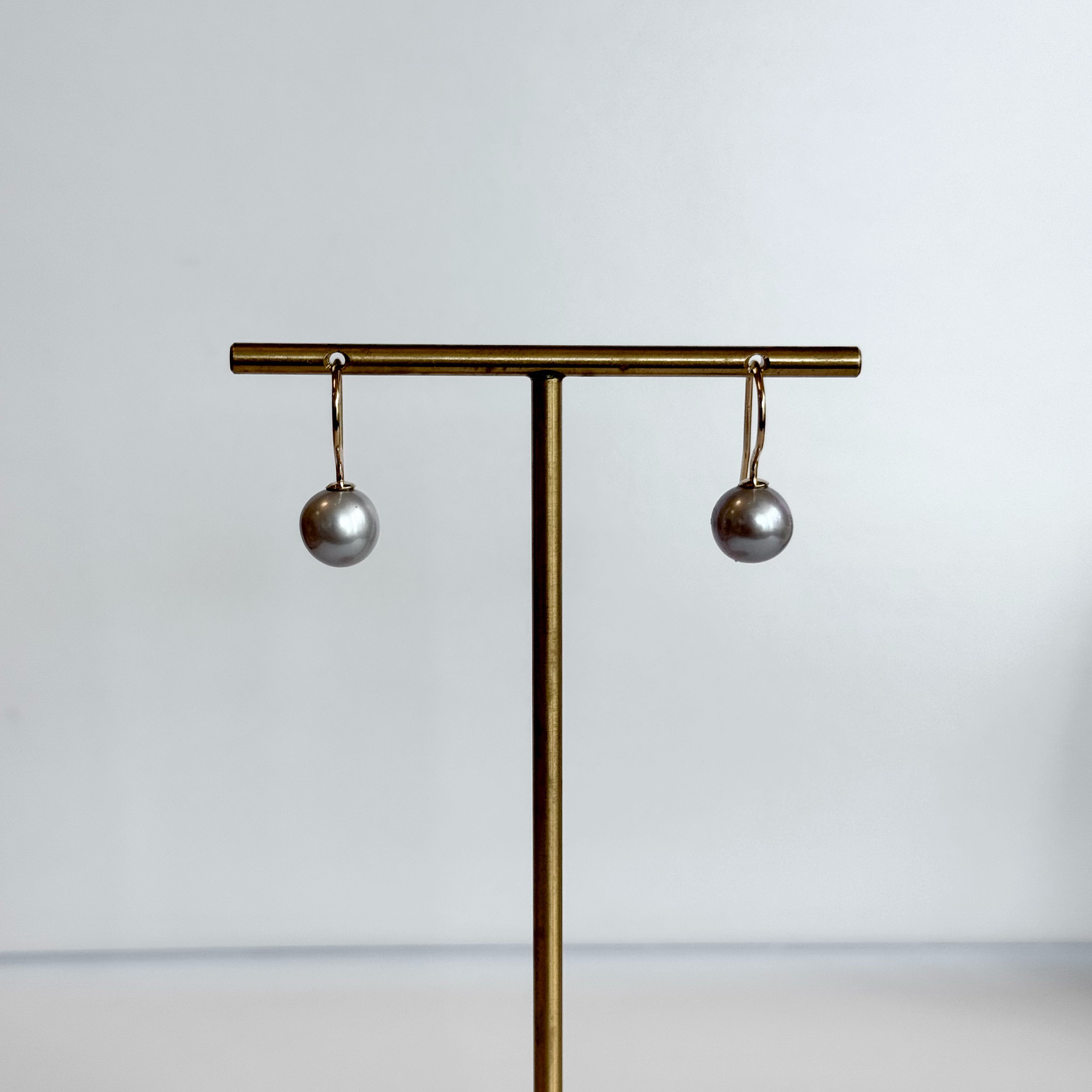 淡水パールの一粒ピアス　ラウンドパール8mm/14kgf