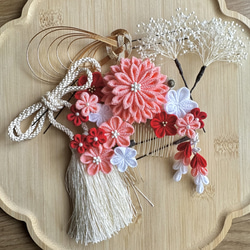 水引しめ縄飾り赤白×ダリア×プリザ しめ縄・しめ飾り MAMO 通販