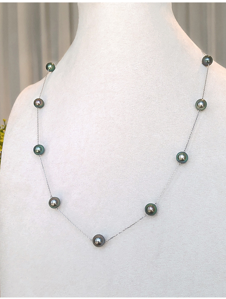 [ヘイズジュエリー] 8-9mm タヒチ黒真珠 星空ネックレス 天然海水真珠 18Kゴールド カードDチェーンデザイン 完璧なラ