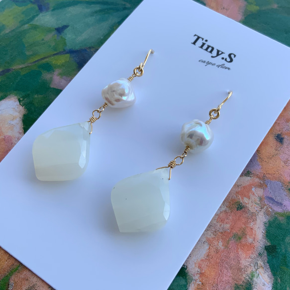 14Kgf✴︎ホワイトバンデッドオパール×淡水パール　ピアス 3枚目の画像