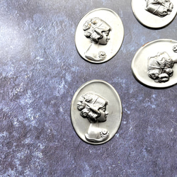 【1個】ヴィンテージメタルカメオ＊アンティークシルバー 2枚目の画像