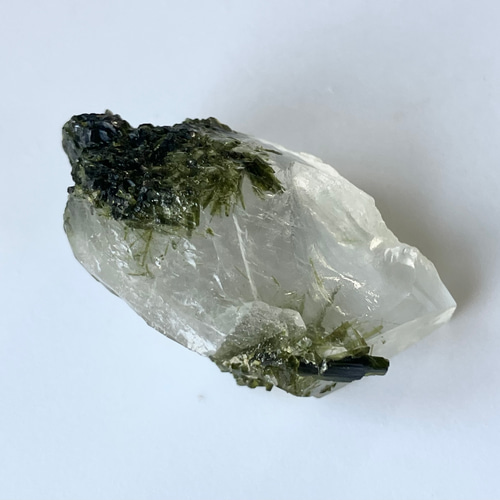 水草 涼 エピドートinクォーツ ⑤ 緑簾石入り水晶 Epidote in Quartz