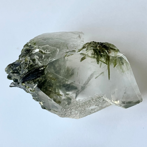 水草 涼 エピドートinクォーツ ⑤ 緑簾石入り水晶 Epidote in