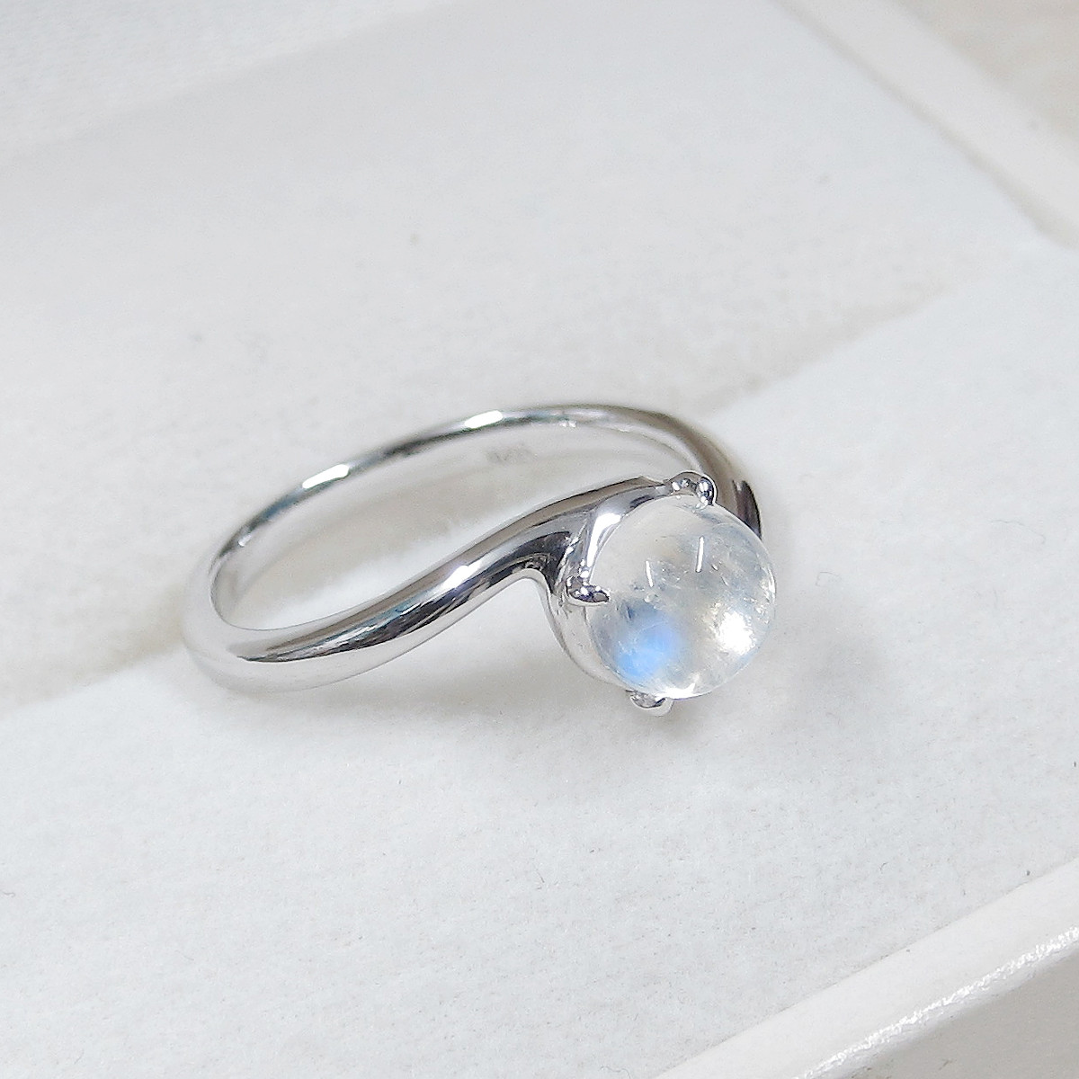 1.20ctブルー・ムーンストーンとSV925の指輪（リングサイズ：10号、天然石、ロジウム厚メッキ）