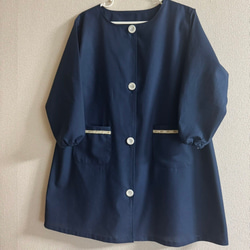 受注80～160】⑦レッド 花柄 リボンライン ネイビー 長袖スモック 着丈