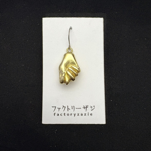 エロハンドサインピアス ピアス（フック・チェーン） ファクトリーザジ